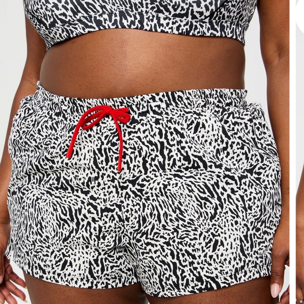 FABLETICS Mid-Rise Quick-dry Drawstring Shorts 2X NWT